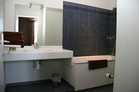 Claux De Serignac 3* Ροντέζ